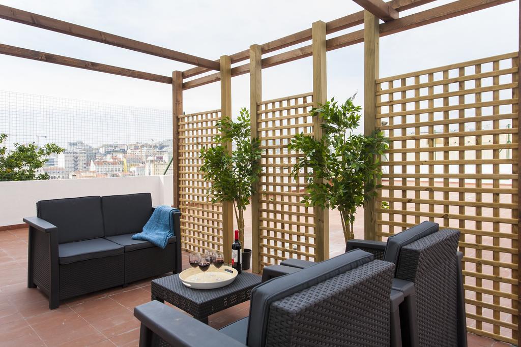 Joivy Superb 1-Bed Apt With Workspace And Terrace, Close To Avenida Da Liberdade Lisboa Extérieur photo